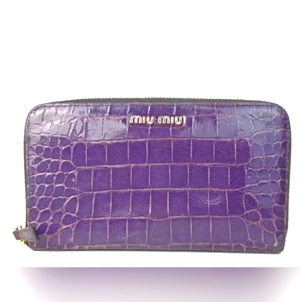 Miu Miu Purple Leather wallet
